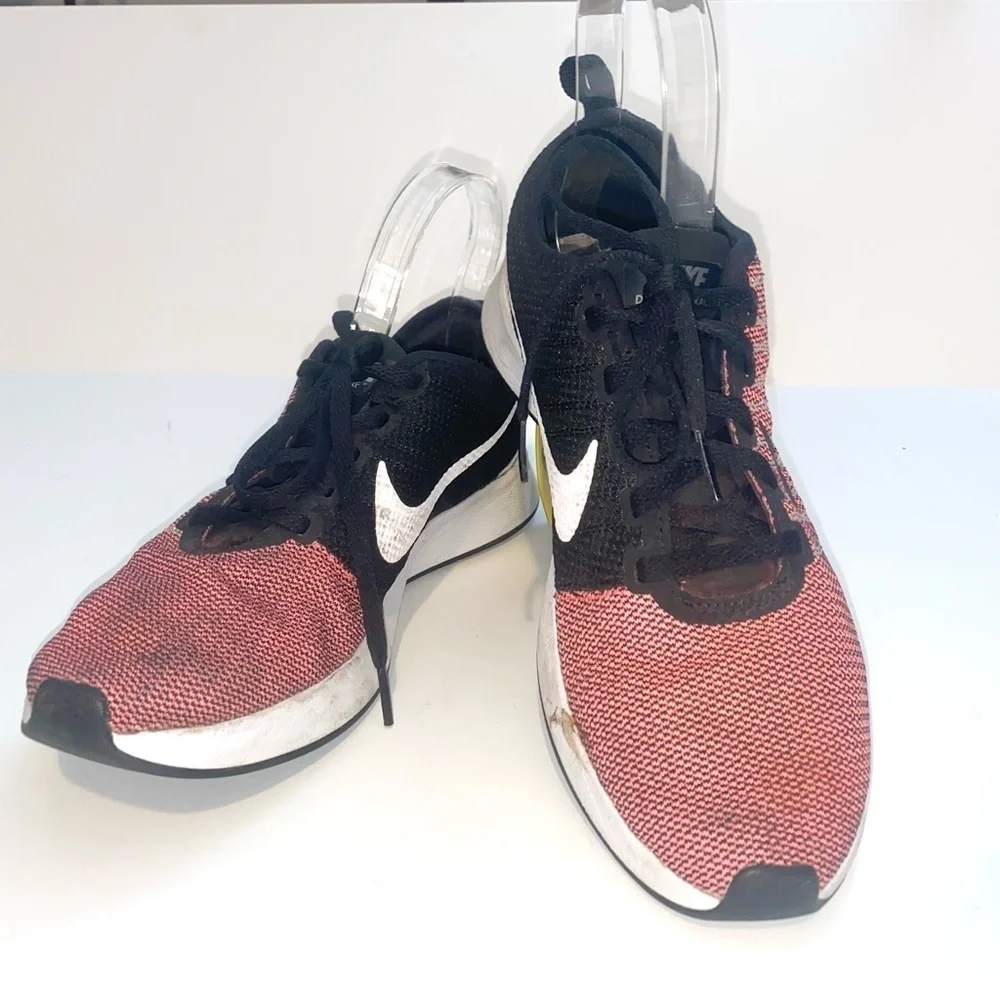 Nike Dualtone Racer Coral Pink Black Sneakers Running Shoes size 9